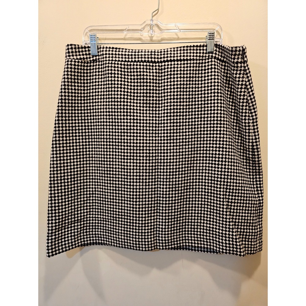 Talbots A-Line Skirt Women 16P Black White Wool Blend Micro Check Petite